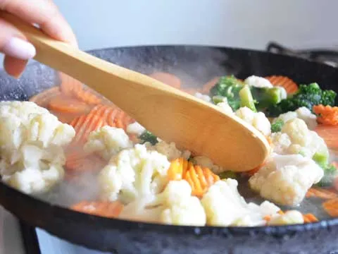 Bloemkool roerbakken